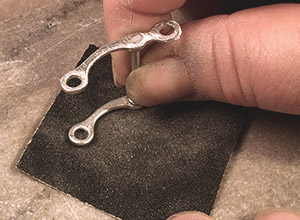 Step 4c - Sanding the shanks flat