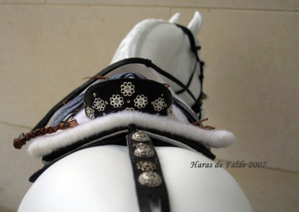 Crafted by Laurence Cassin